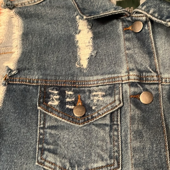 New Wild Fable distressed denim vest - Picture 2 of 16